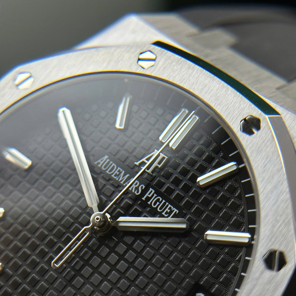 Audemars Piguet Royal Oak 15500 Watch Dial Black Rubber Strap 41mm