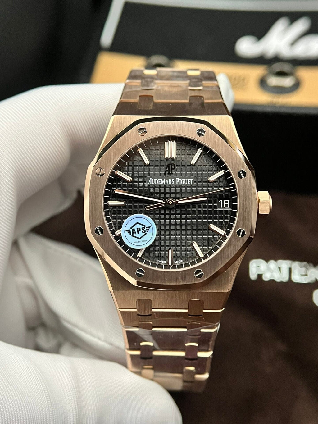 Audemars Piguet Royal Oak 15500OR Watch 41mm
