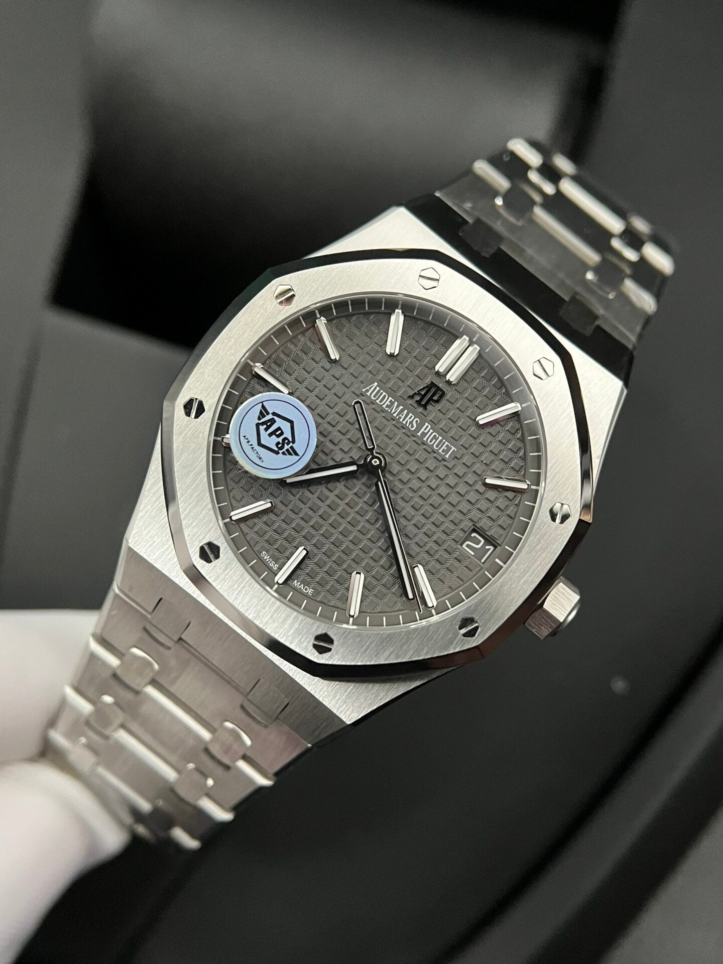 Audemars Piguet Royal Oak 15500ST Watch Gray Dial 41mm