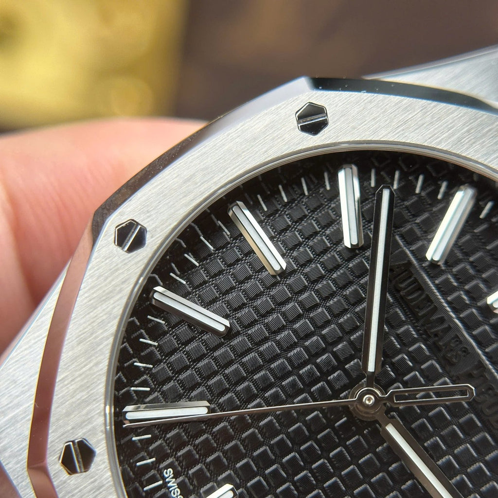 Audemars Piguet Royal Oak 15510ST Black Dial 41mm