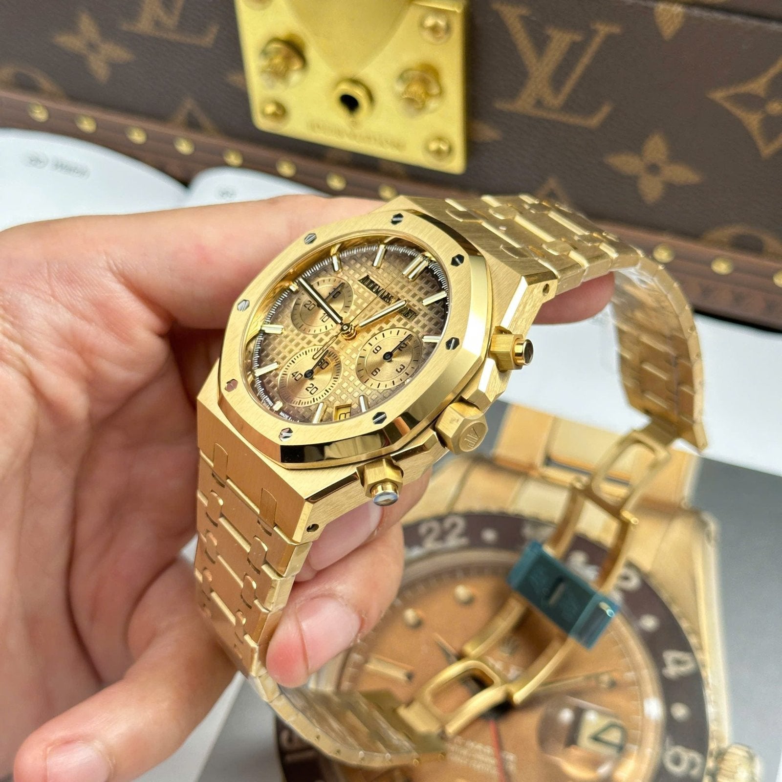 Audemars Piguet Royal Oak 26240 Grande Tapisserie Dial Watch 41mm