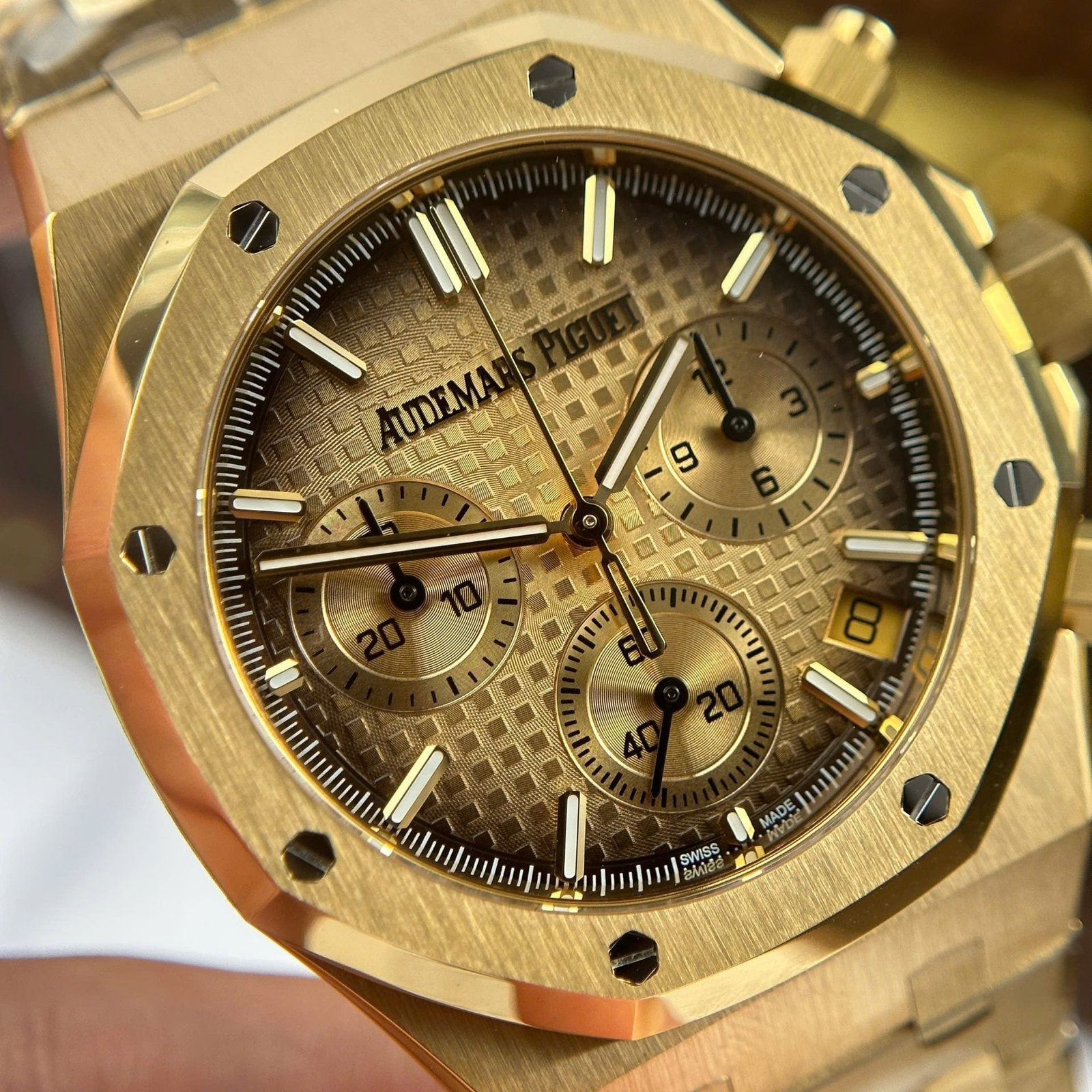 Audemars Piguet Royal Oak 26240 Grande Tapisserie Dial Watch 41mm