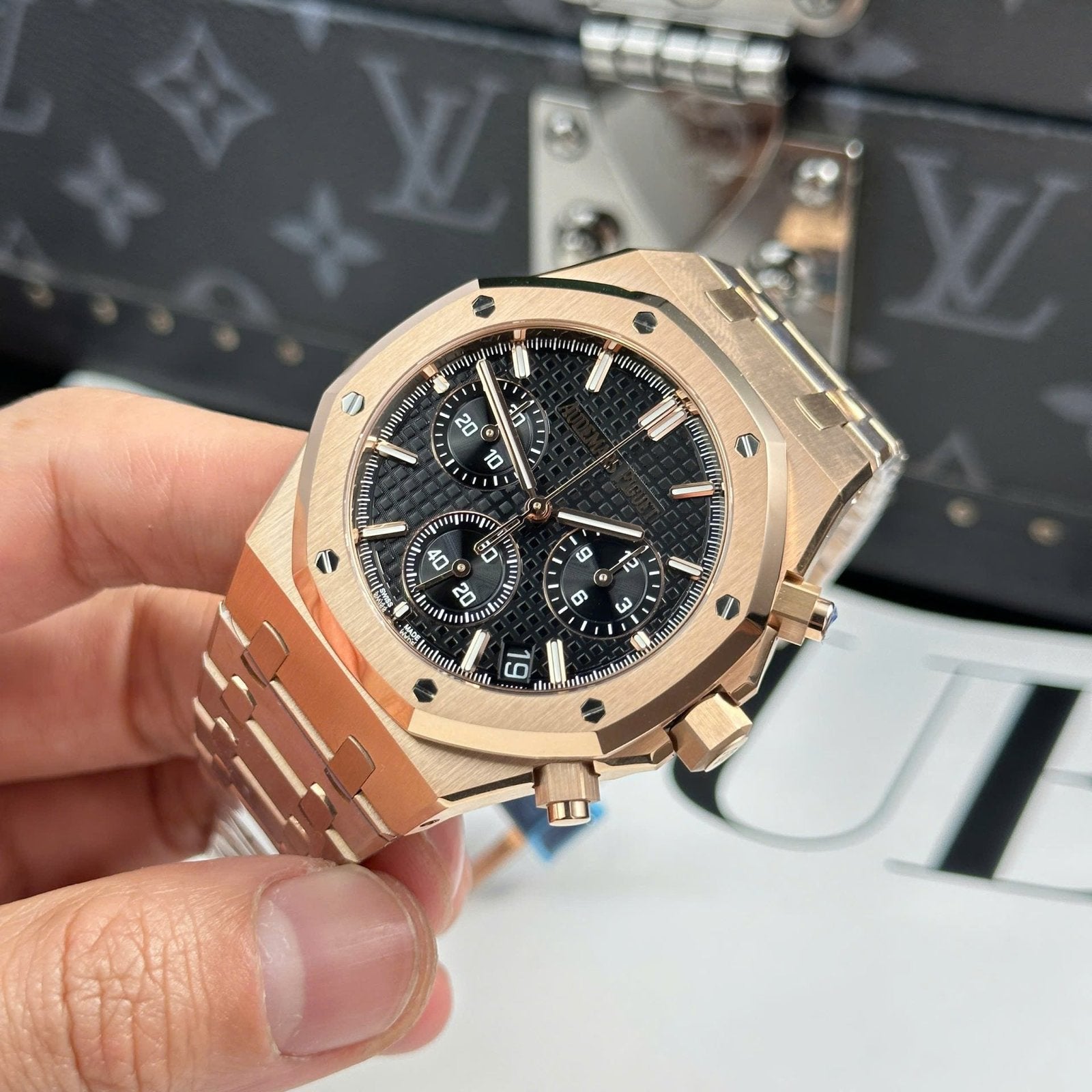Audemars Piguet Watch Royal Oak 26240 Rose Gold Dial Black 41mm