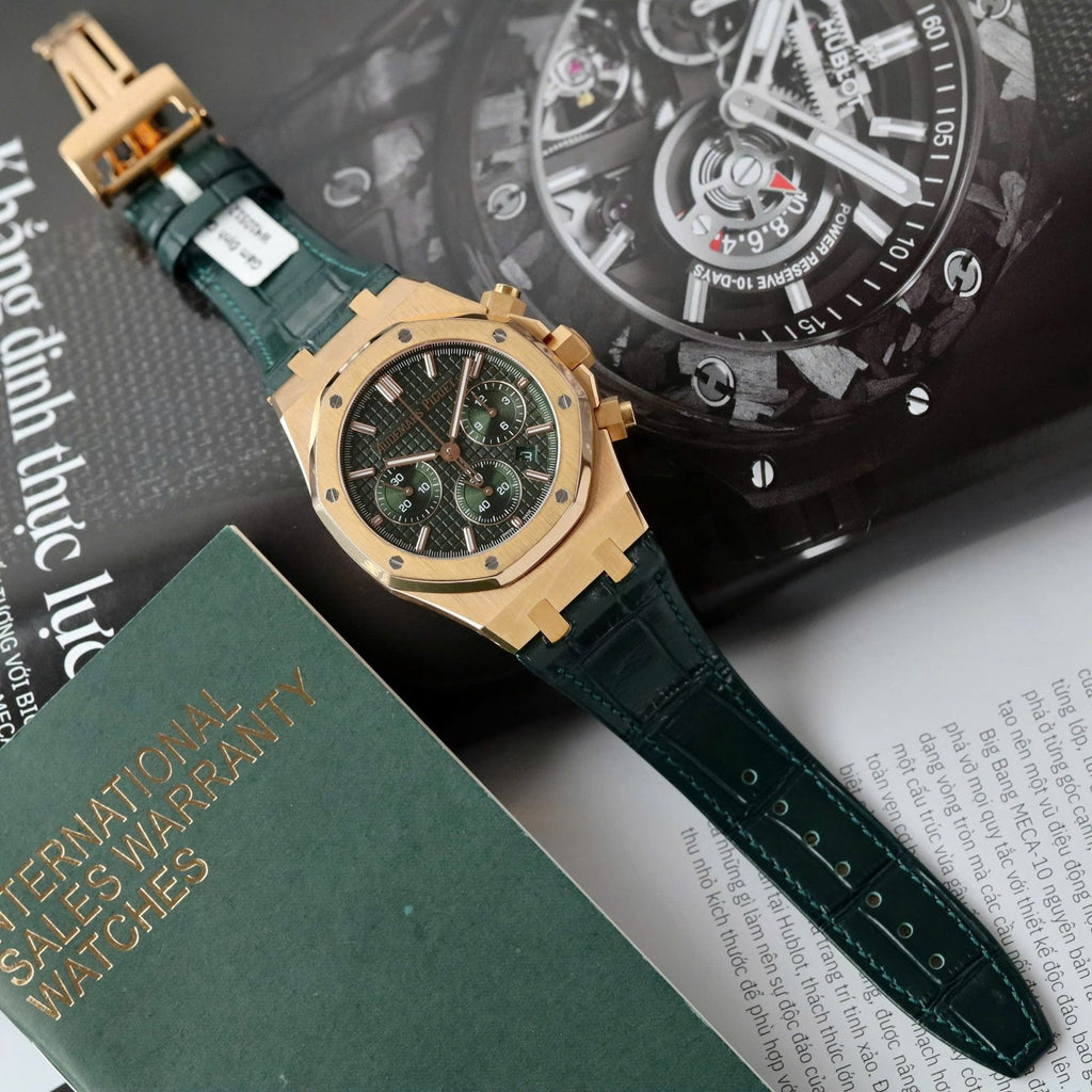 Audemars Piguet Watch Royal Oak 26240OR Green Dial Gold Wrapped 41mm