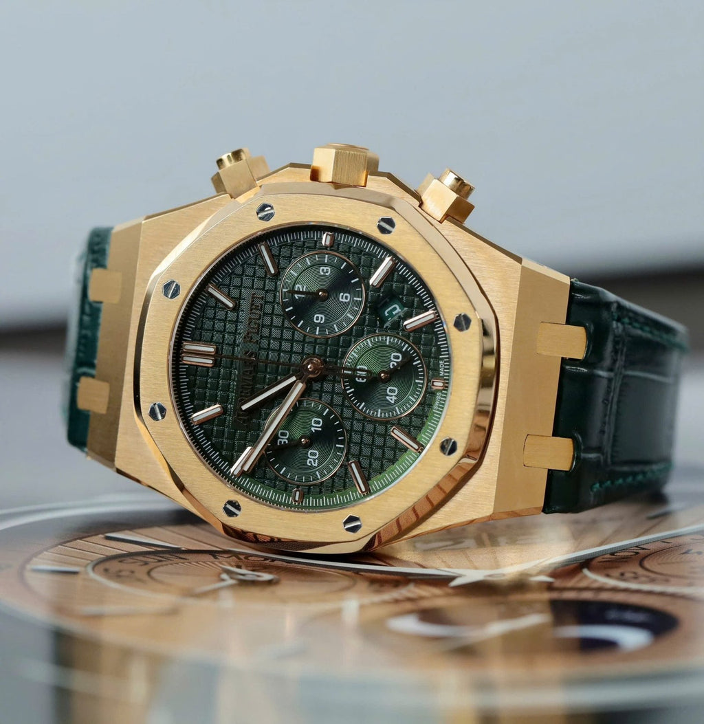 Audemars Piguet Watch Royal Oak 26240OR Green Dial Gold Wrapped 41mm