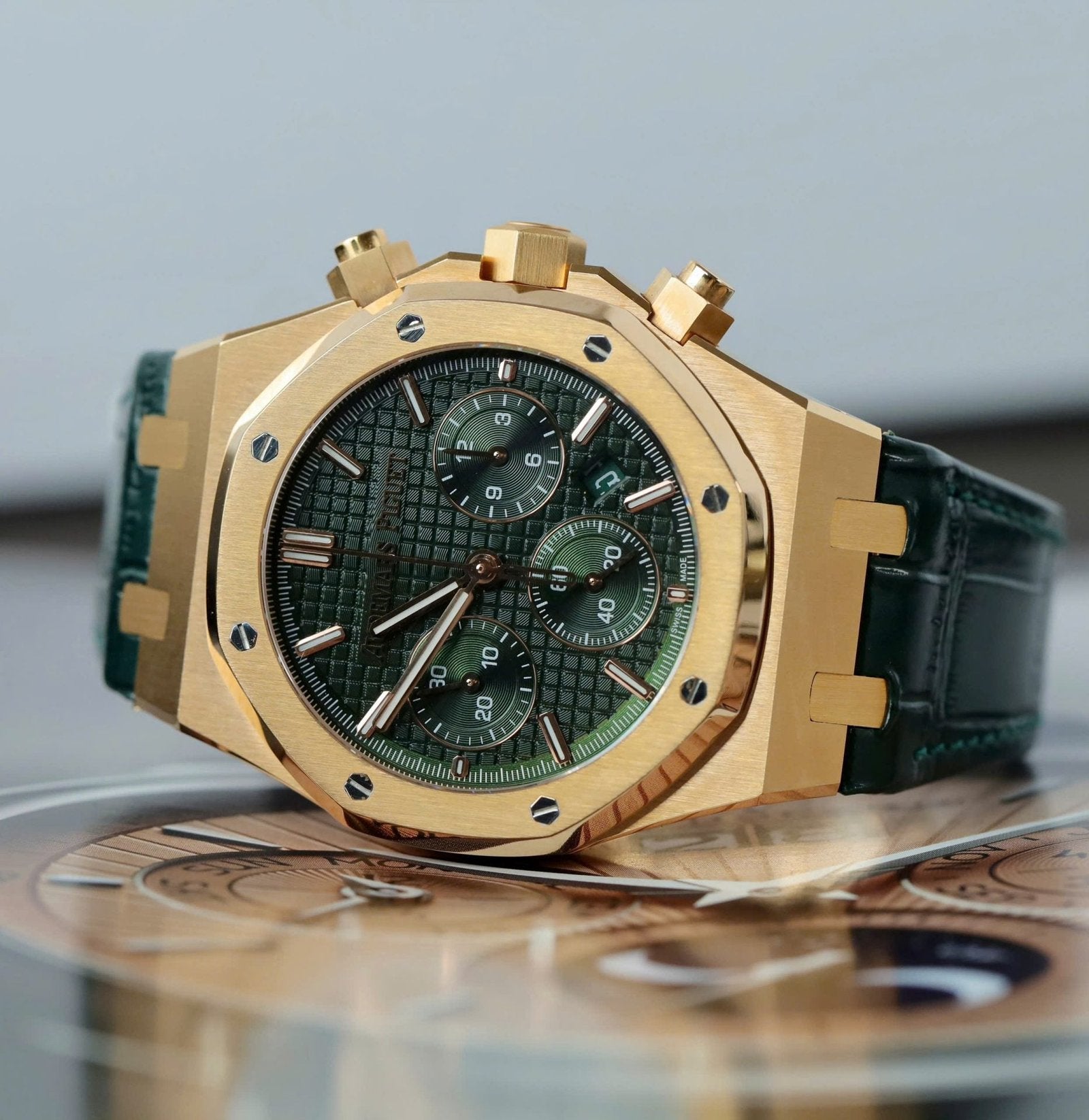 Audemars Piguet Watch Royal Oak 26240OR Green Dial Gold Wrapped 41mm