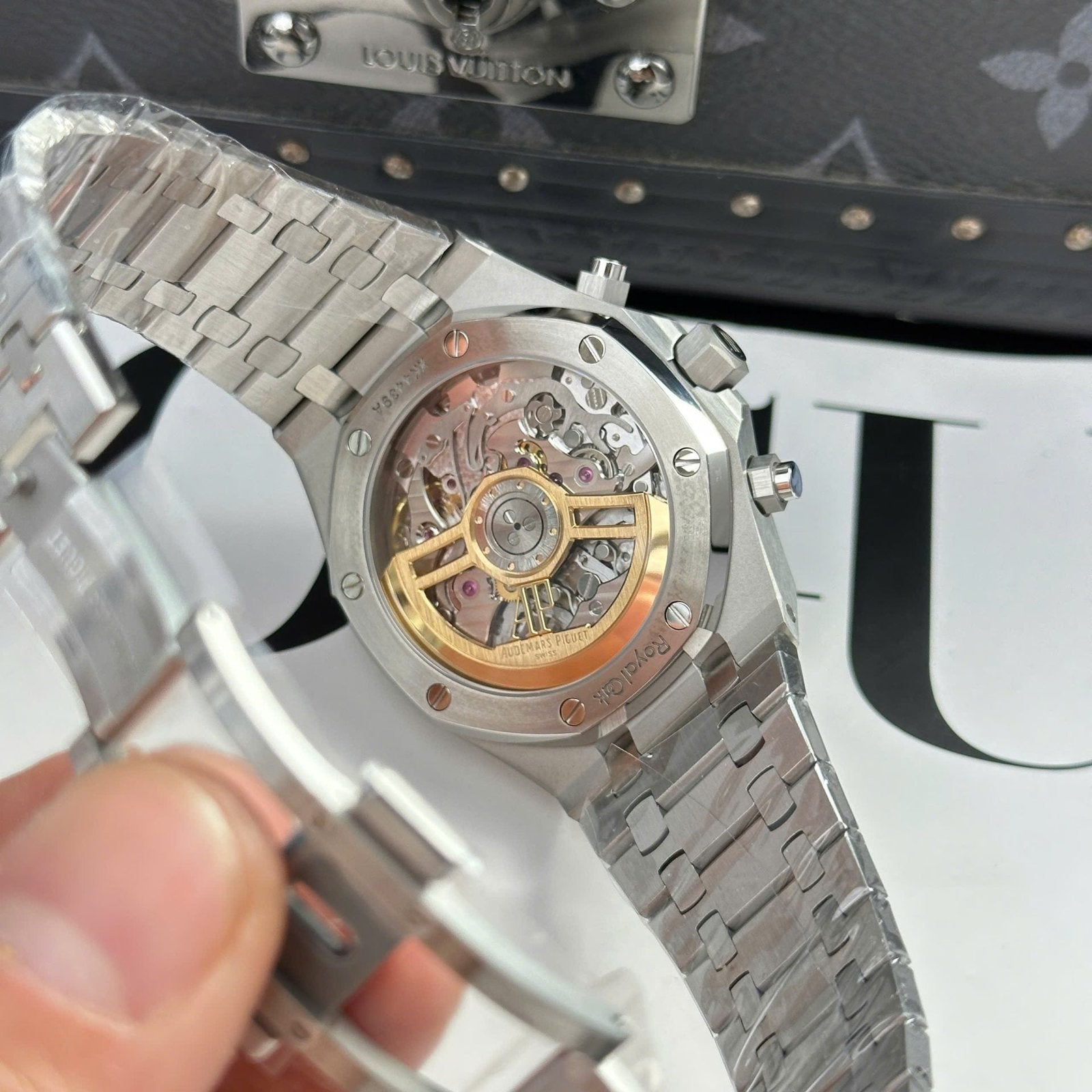 Audemars Piguet Royal Oak 26240ST Watch Gray Dial 41mm