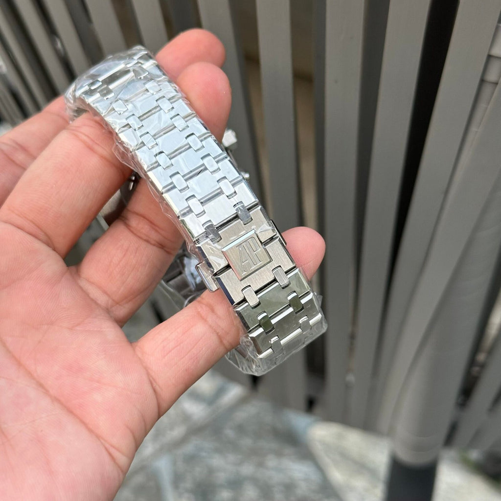 Audemars Piguet Royal Oak 26331ST Gray Dial Watch 41mm
