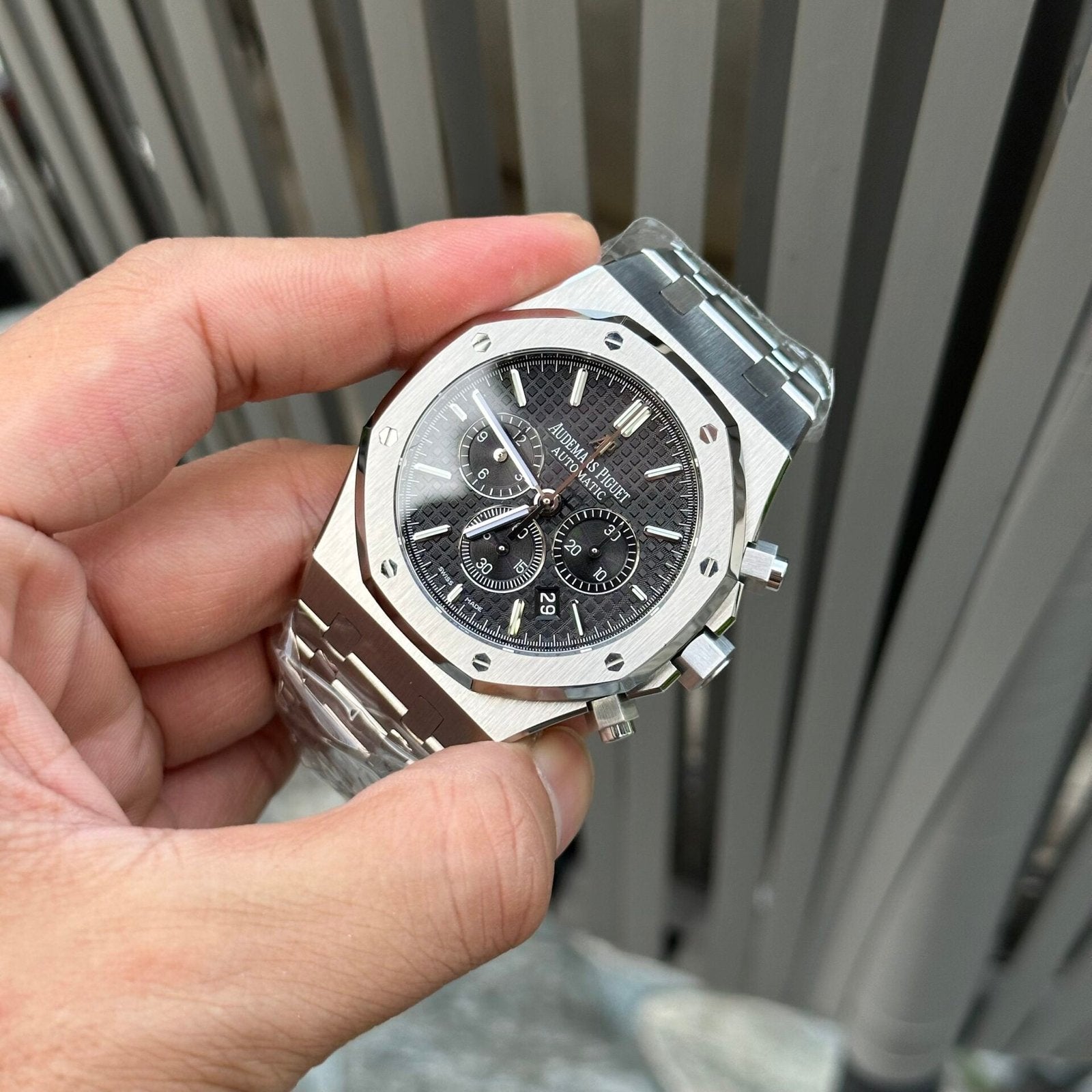 Audemars Piguet Royal Oak 26331ST Gray Dial Watch 41mm