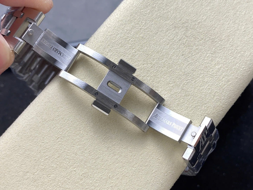 Audemars Piguet Watch Royal Oak 26331 Chronograph Dial White 41mm