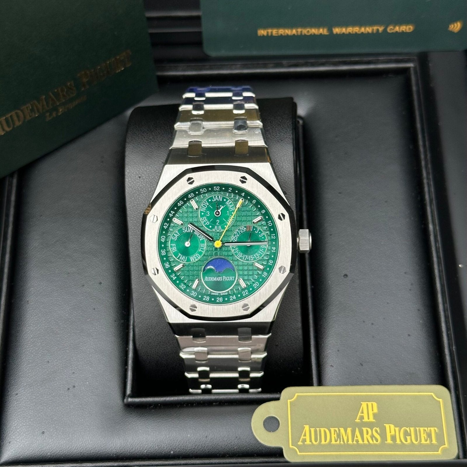 Audemars Piguet Watch Royal Oak 26574ST Green Dial 41mm