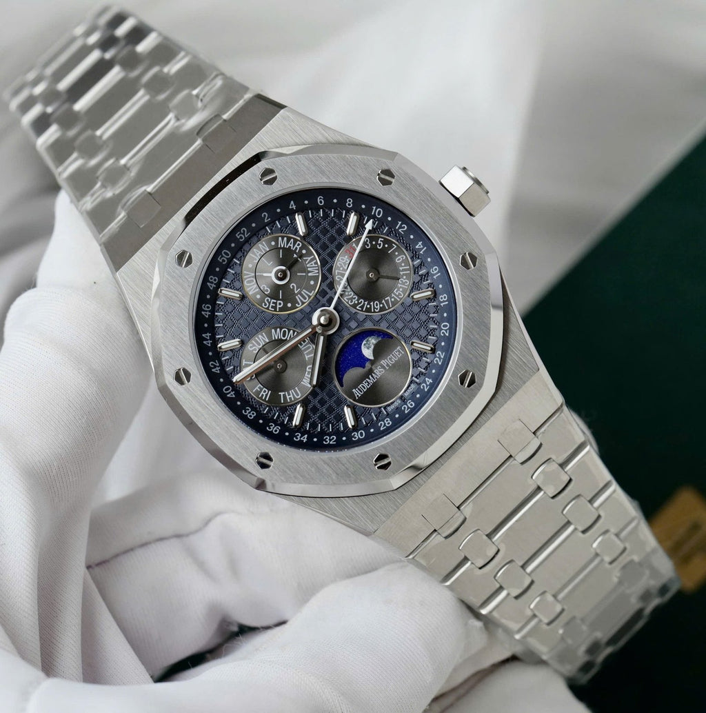 Audemars Piguet Royal Oak 26574TI Watch Blue Dial Metal Wire 41mm
