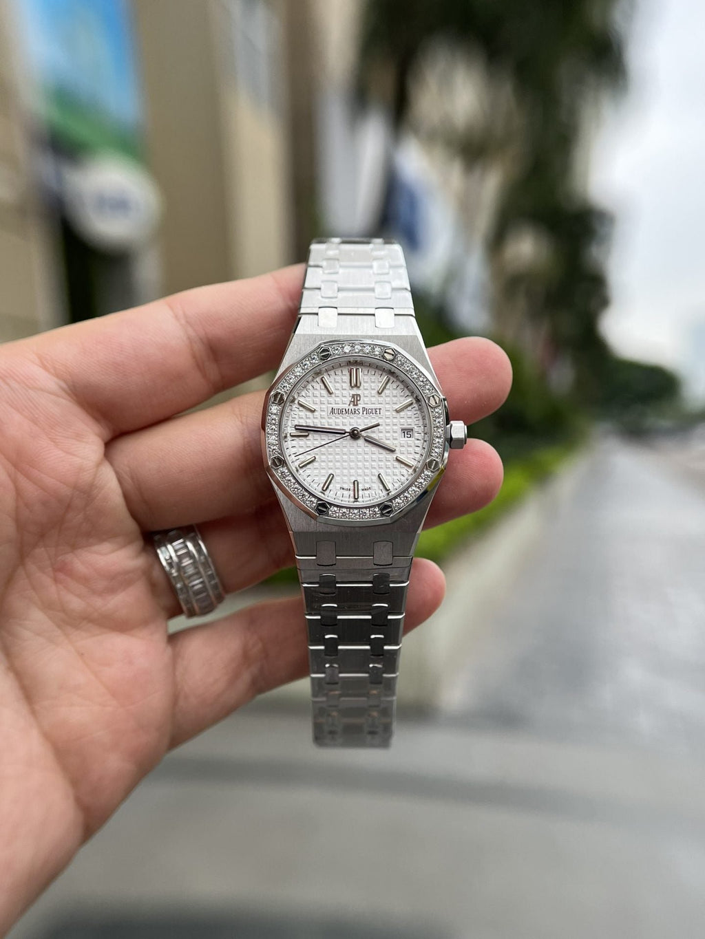 Audemars Piguet Watch Royal Oak White Dial Metal Wire 34mm