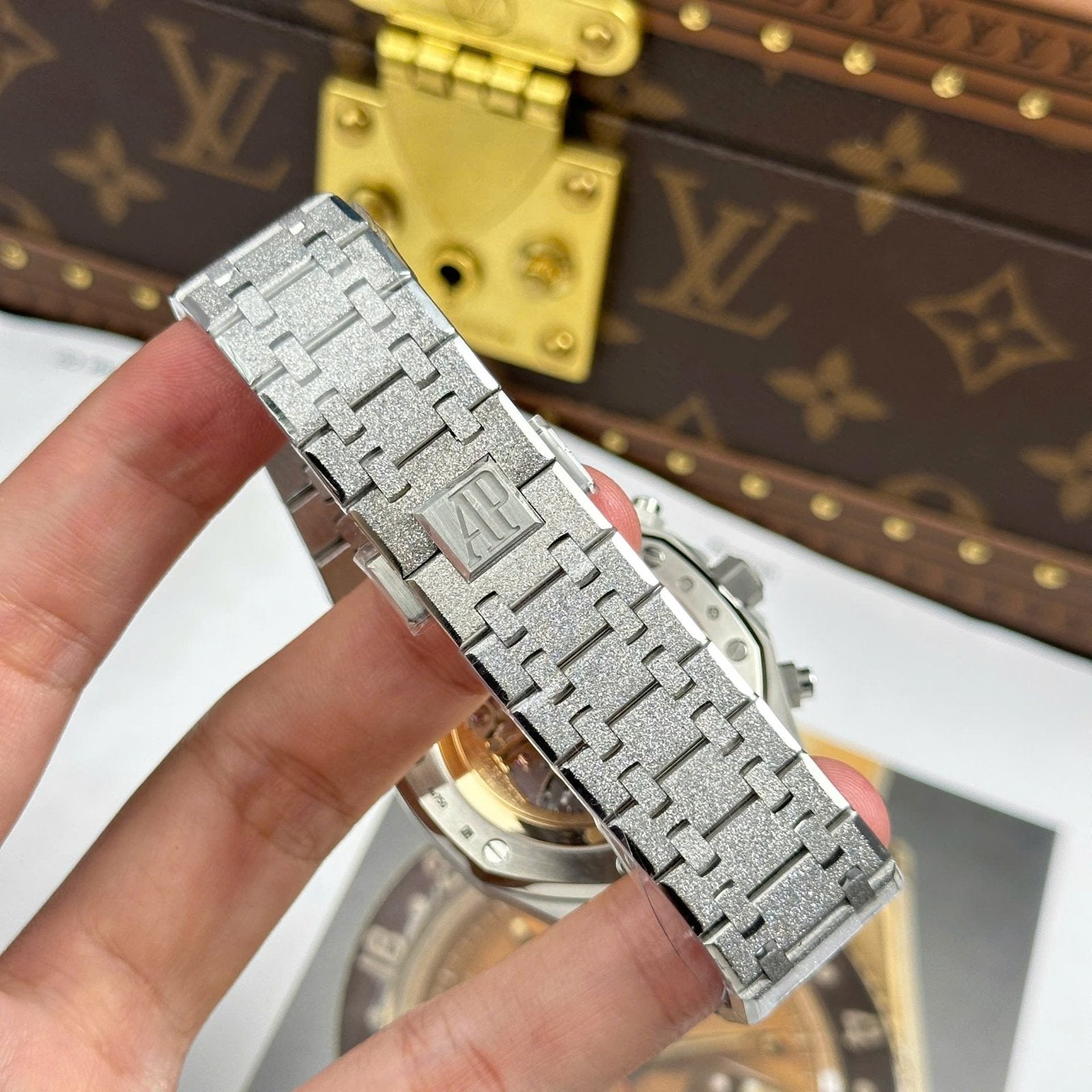 Audemars Piguet Watch Royal Oak Chronograph Frosted Gold 26240 Black Dial 41mm