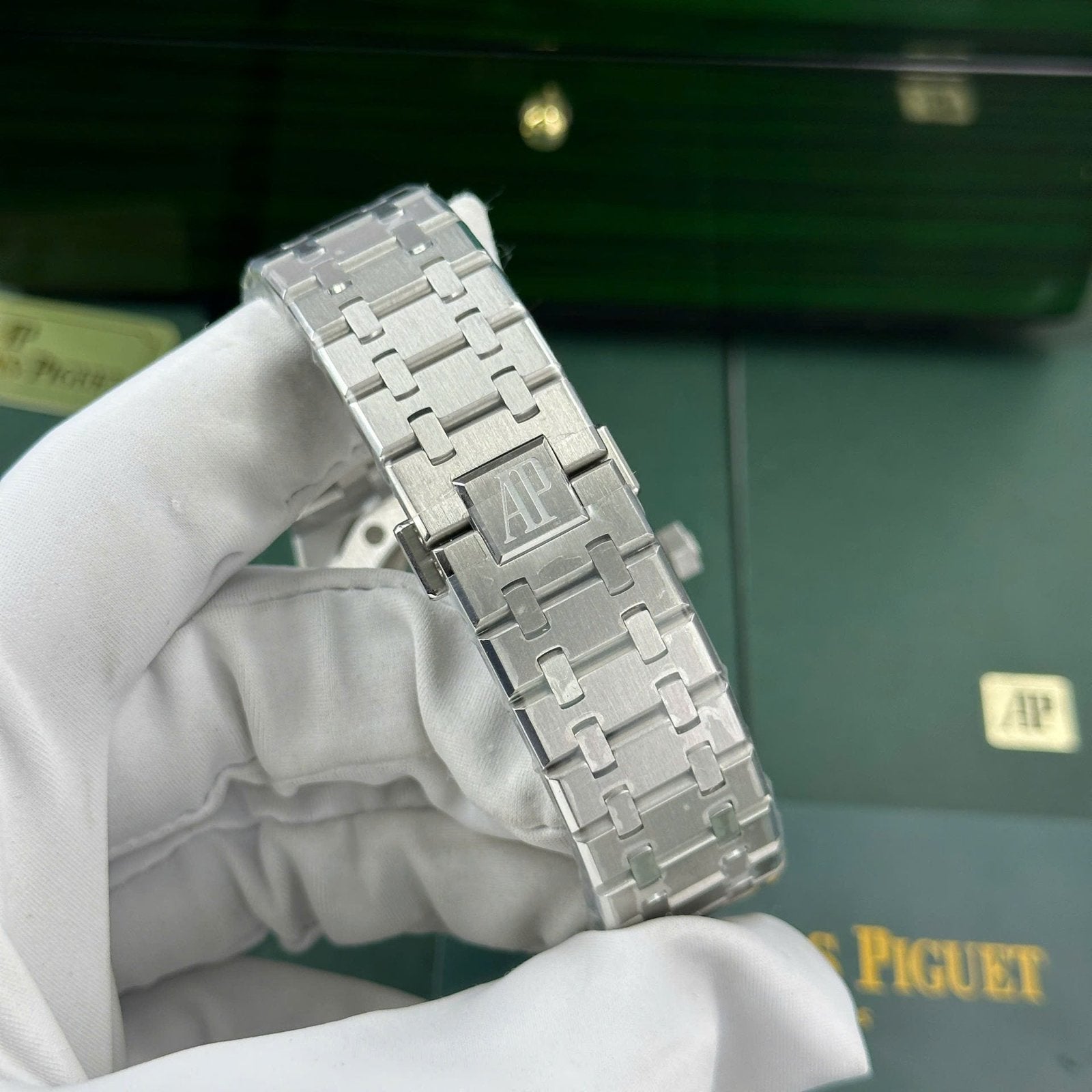 Audemars Piguet Royal Oak Flying Tourbillon 26530 Watch 41mm