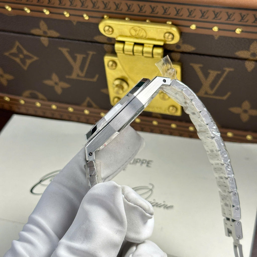 Audemars Piguet Royal Oak Frosted 15407 Watch Skeleton Dial 41mm