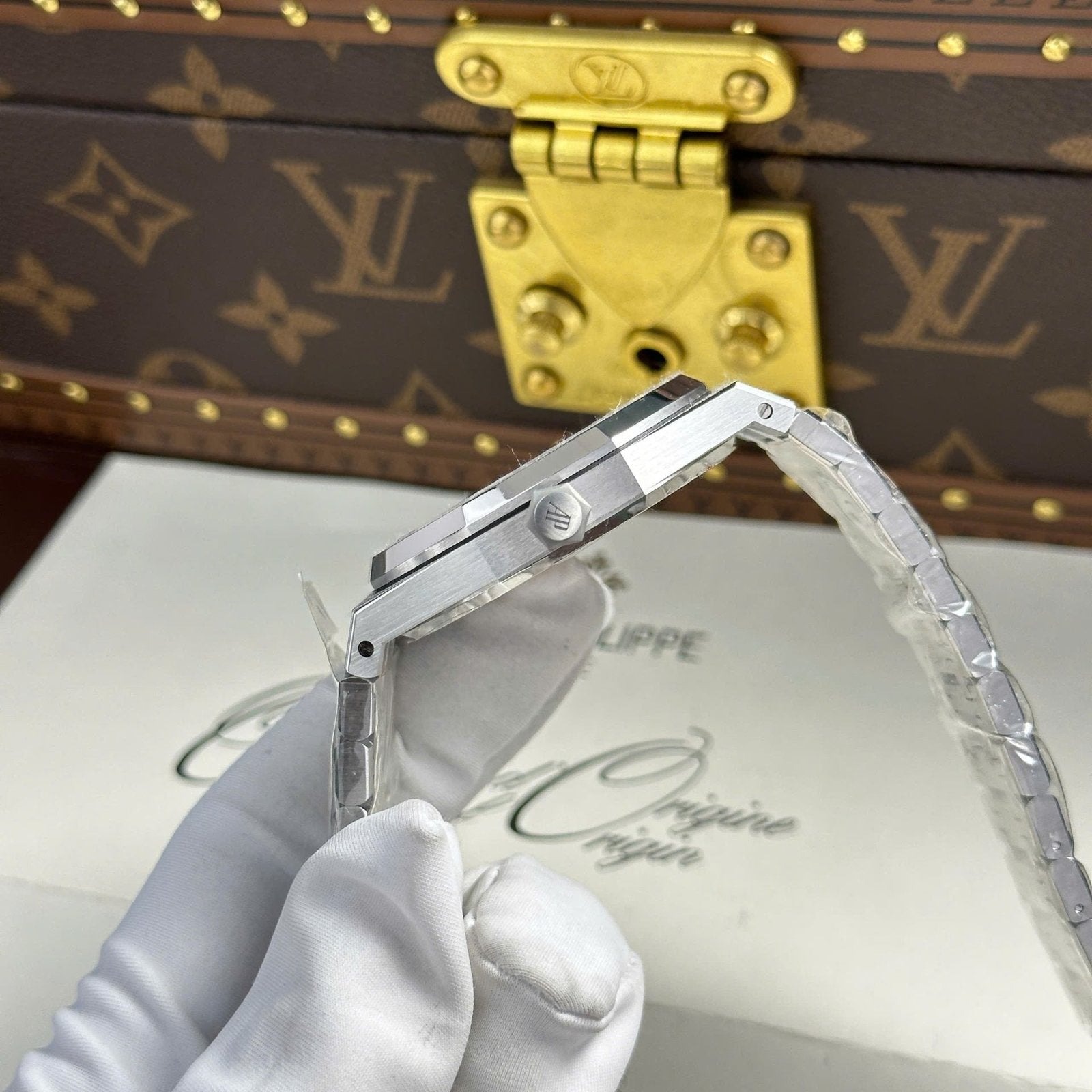 Audemars Piguet Royal Oak Frosted 15407 Watch Skeleton Dial 41mm