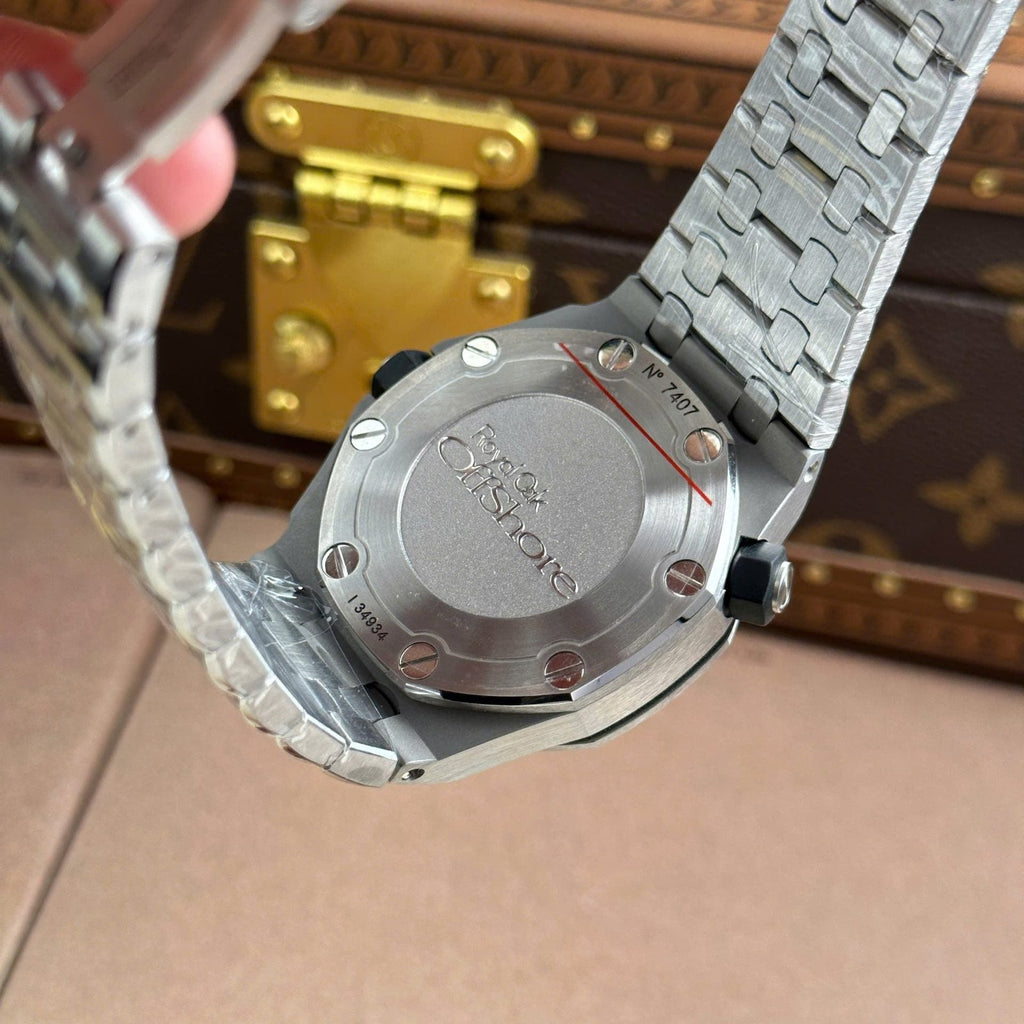 Audemars Piguet Royal Oak Offshore Diver 15710 Watch Black Dial Metal Wire 42mm