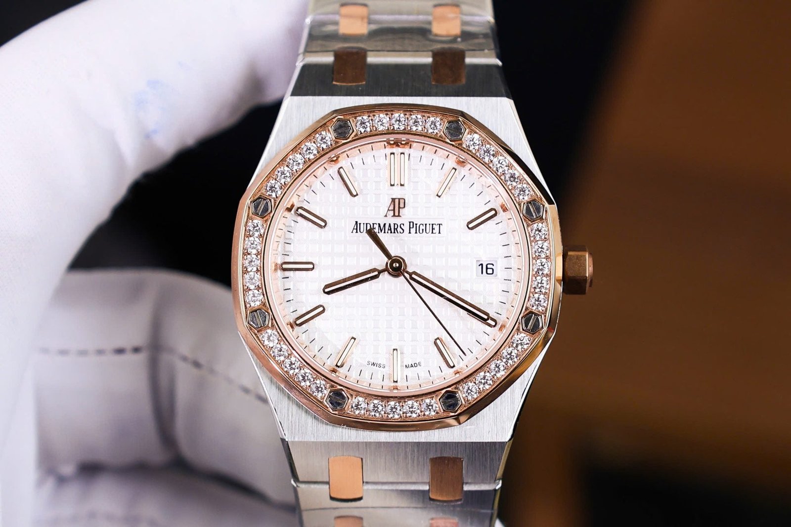 Audemars Piguet Royal Oak Watch Womens Automatic Movement 34mm