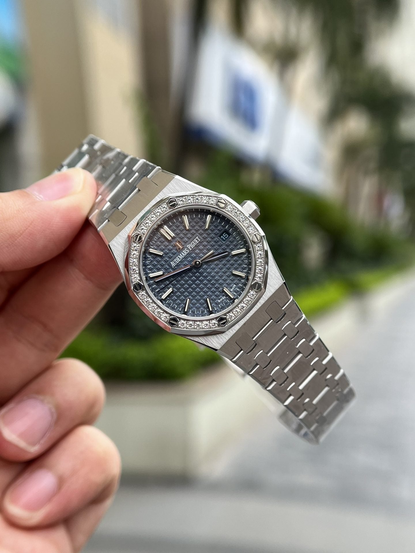 Audemars Piguet Watch Royal Oak Blue Dial Metal Wire 34mm