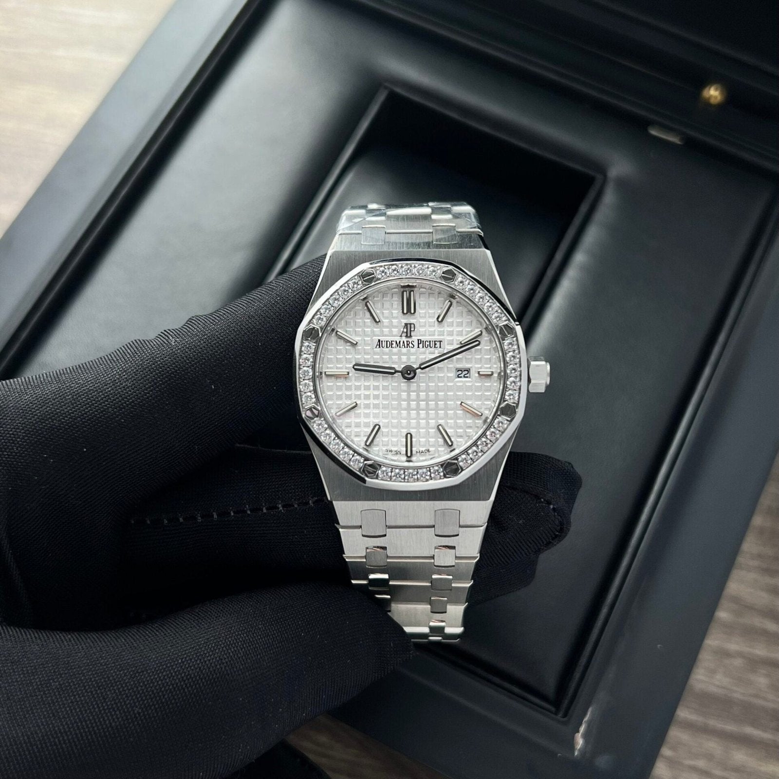 Audemars Piguet Watch Royal Oak Womens White Dial 34mm