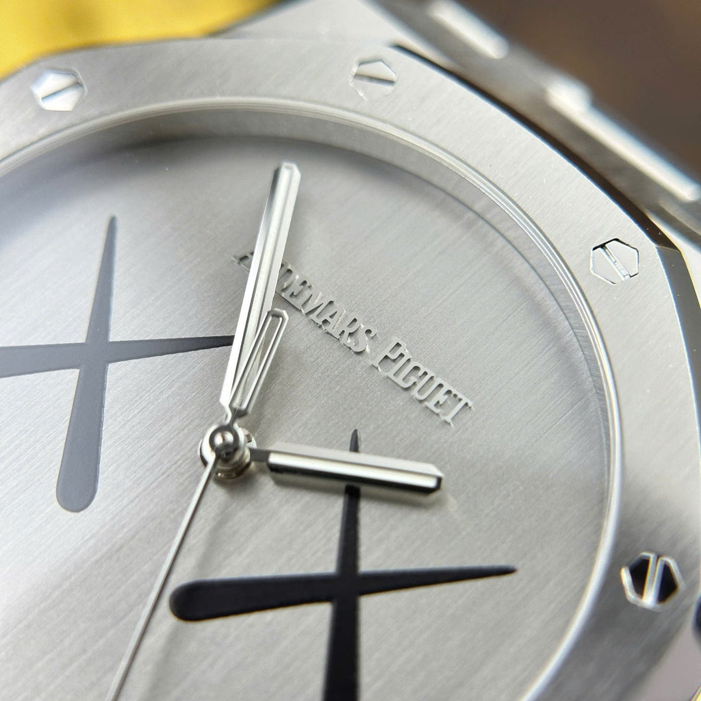 Audemars Piguet Royal Oak x Kaws Watch 41mm