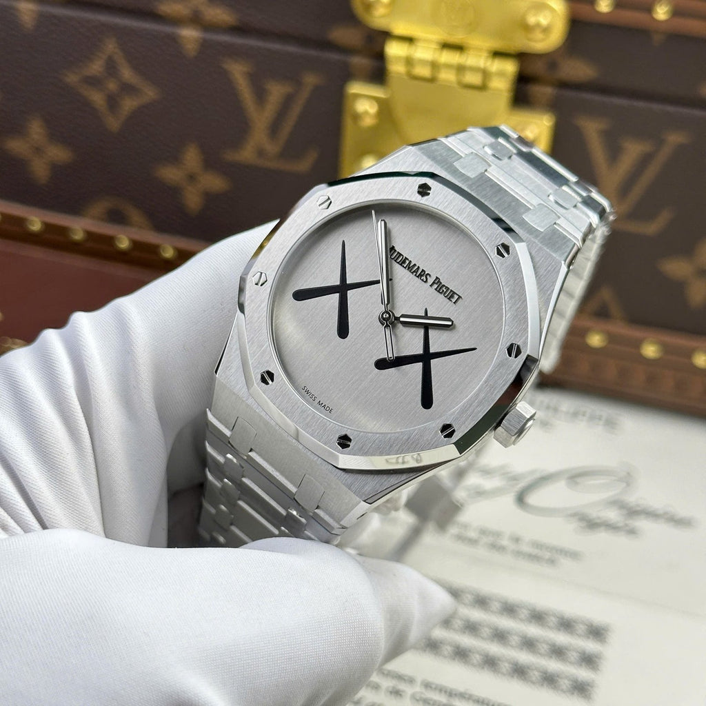Audemars Piguet Royal Oak x Kaws Watch 41mm