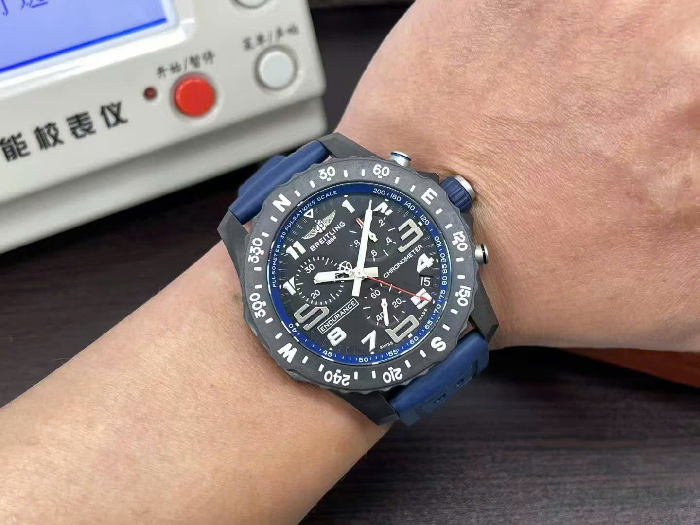 Breitling Watch Endurance Pro Chronograph Quartz Movement Men’s 44mm