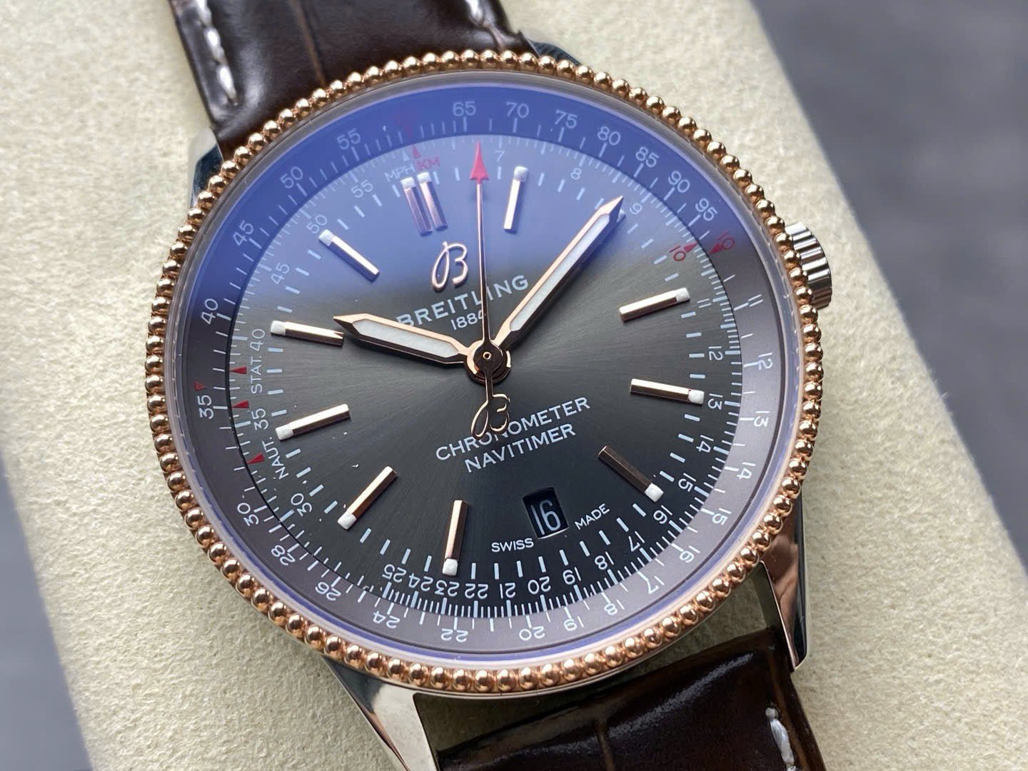 Breitling Navitimer Watch Gray Dial &amp; Leather Strap 41mm