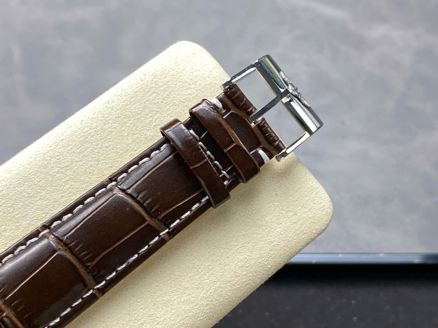 Breitling Navitimer Watch Leather Strap 41mm