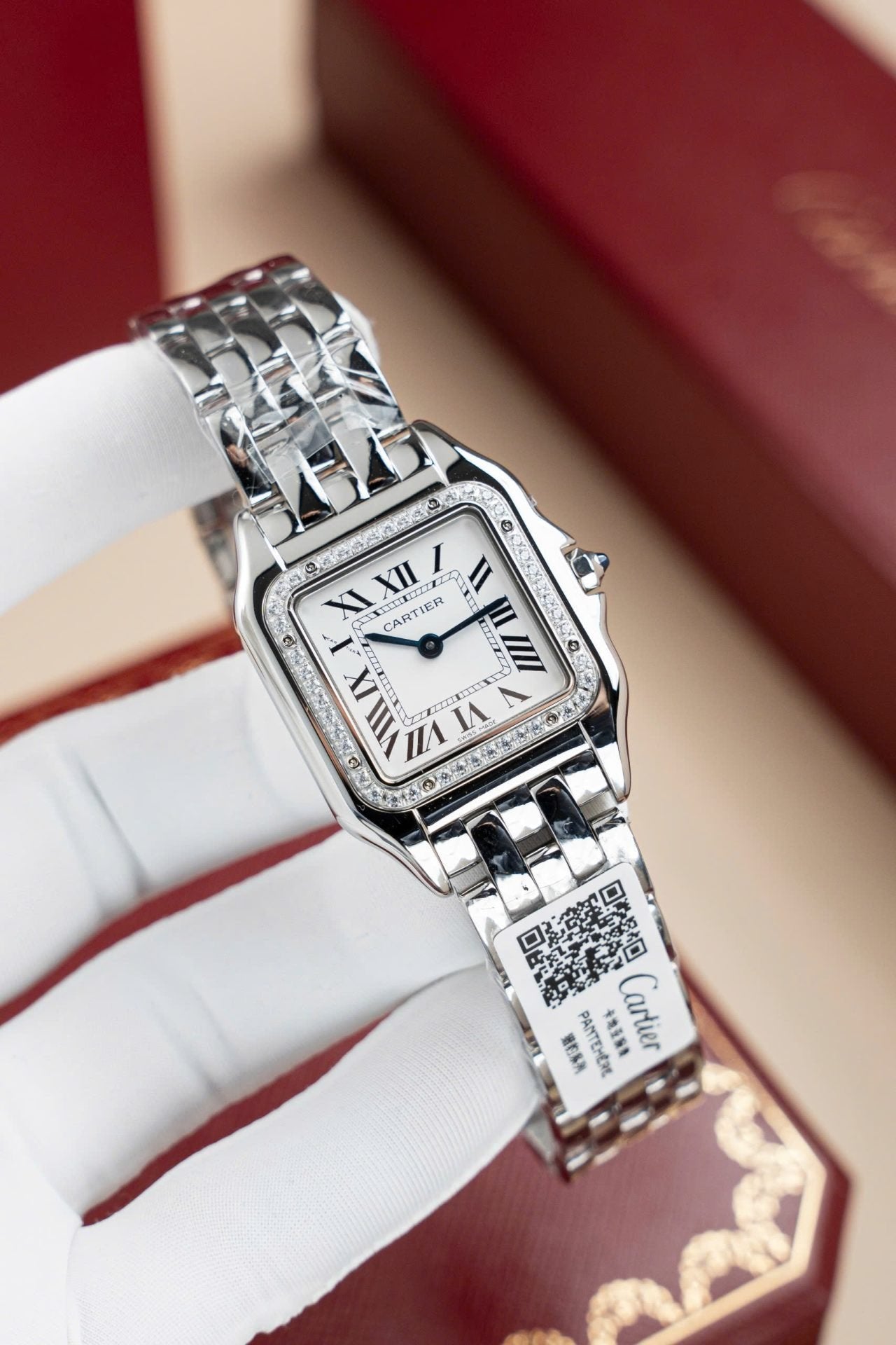 Cartier Panthere W2PN0007 Watch White Dial Metal Wire 27x37mm