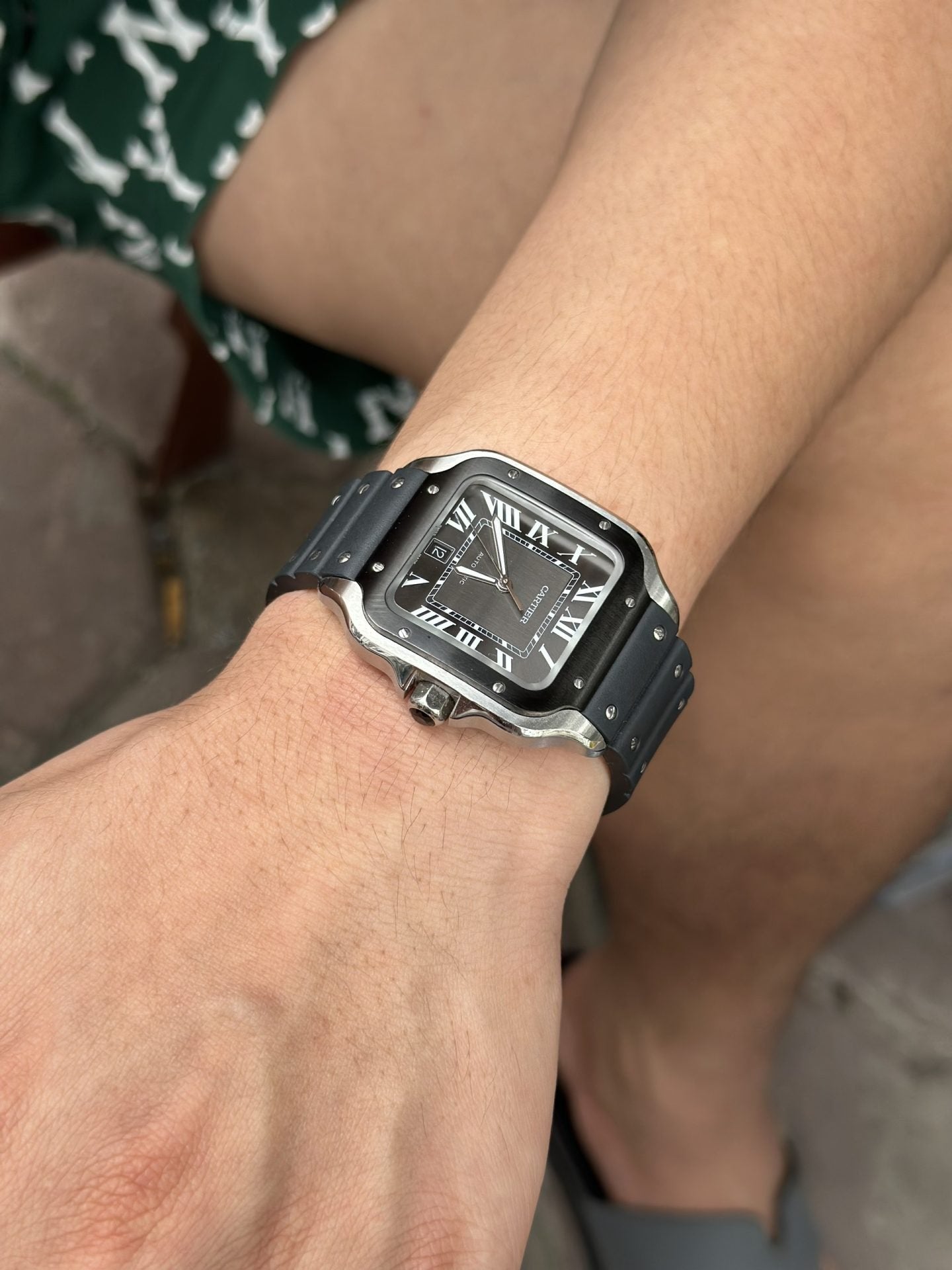 Cartier Watch Santos Black Dial Roman Numeral Pile 39.8mm