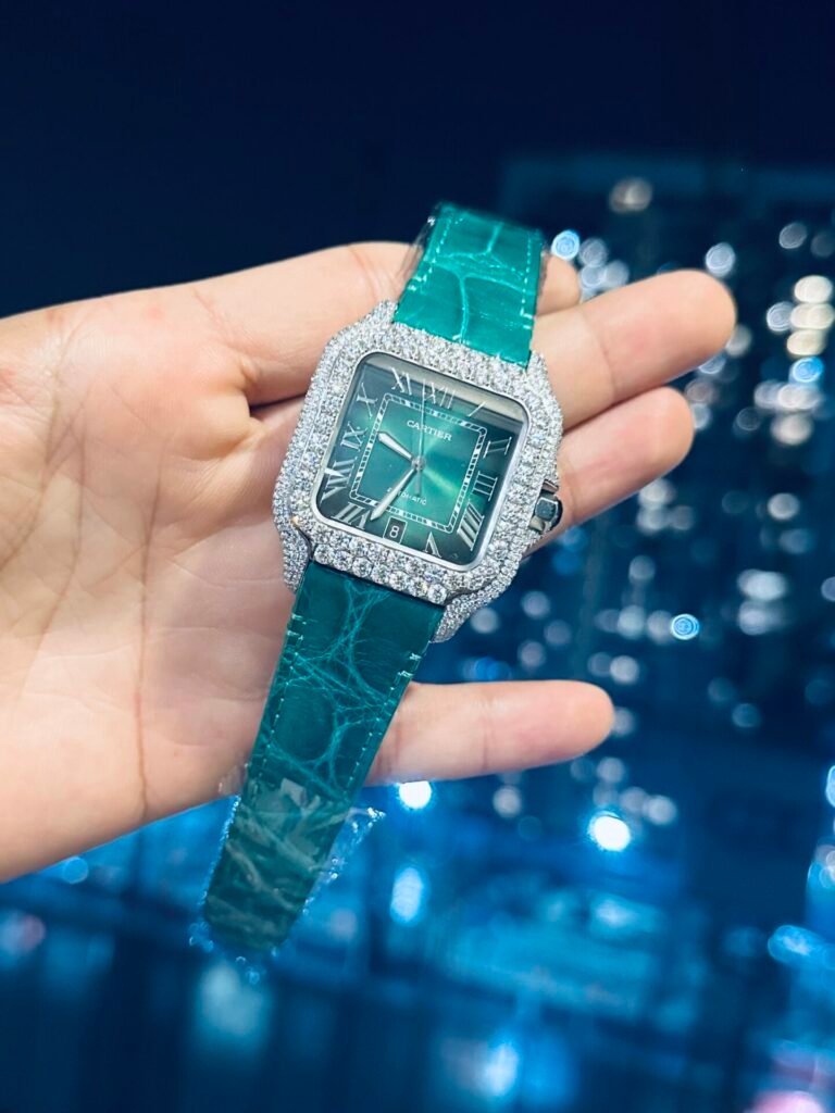 Cartier Santos With Green Moissanite Watch 39.8mm