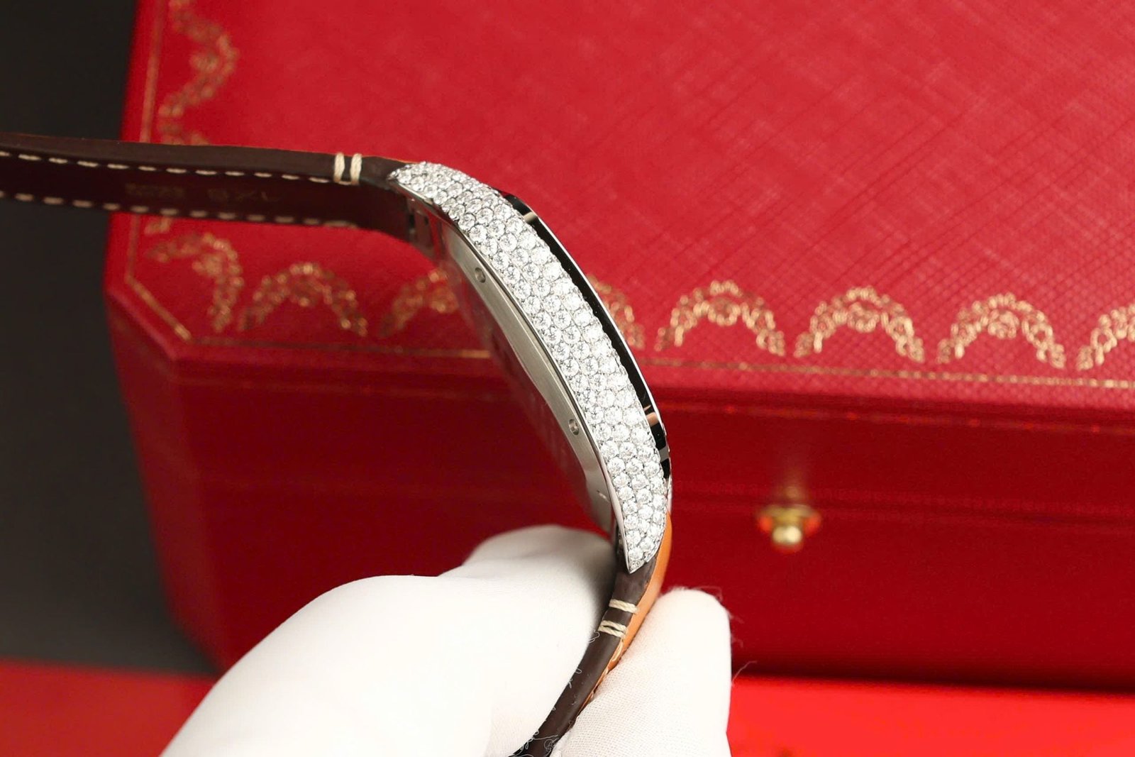 Cartier Santos White Dial Watch Diamonds Moissanite 39.8mm