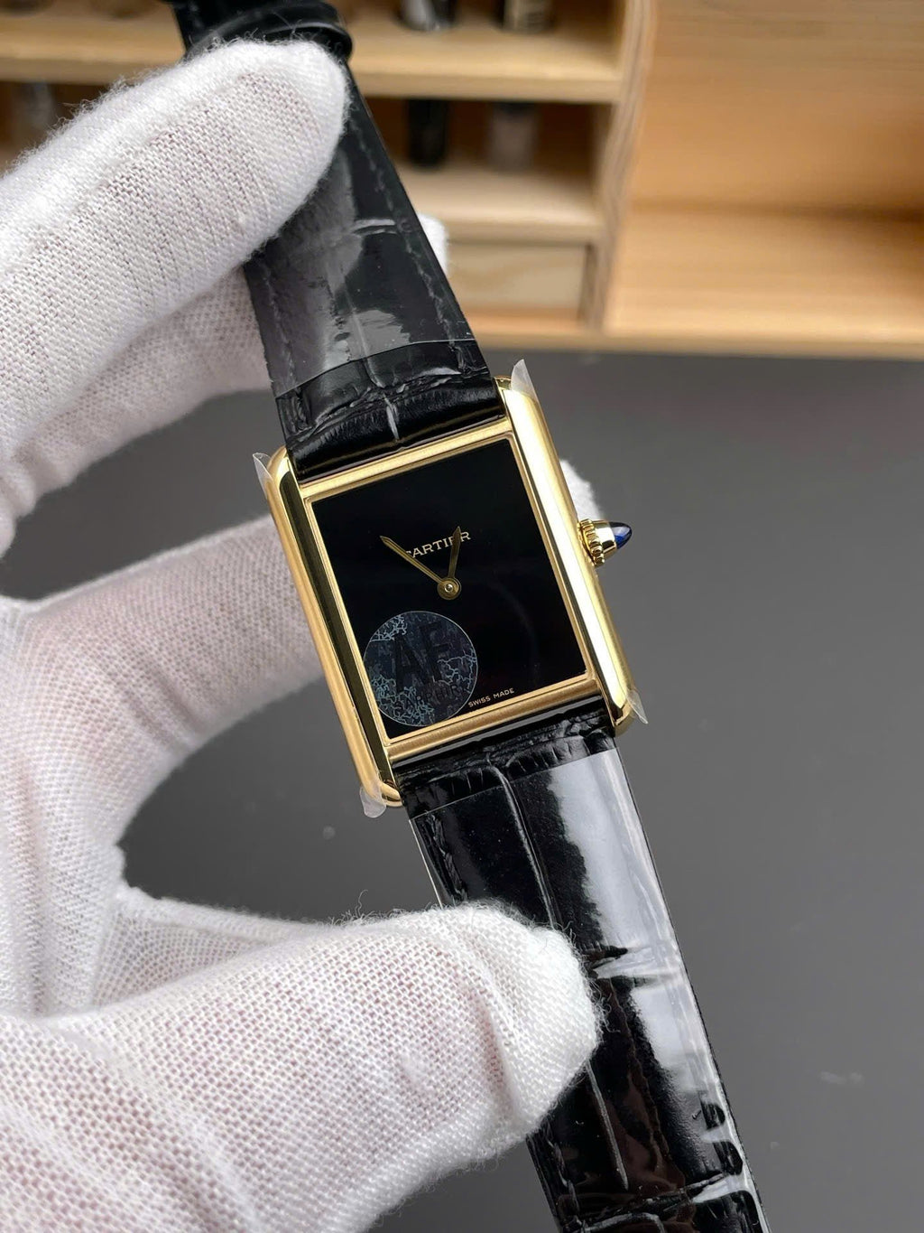 Cartier Tank Louis WGTA0091 Watch Quartz Movement 33,7×25,5mm