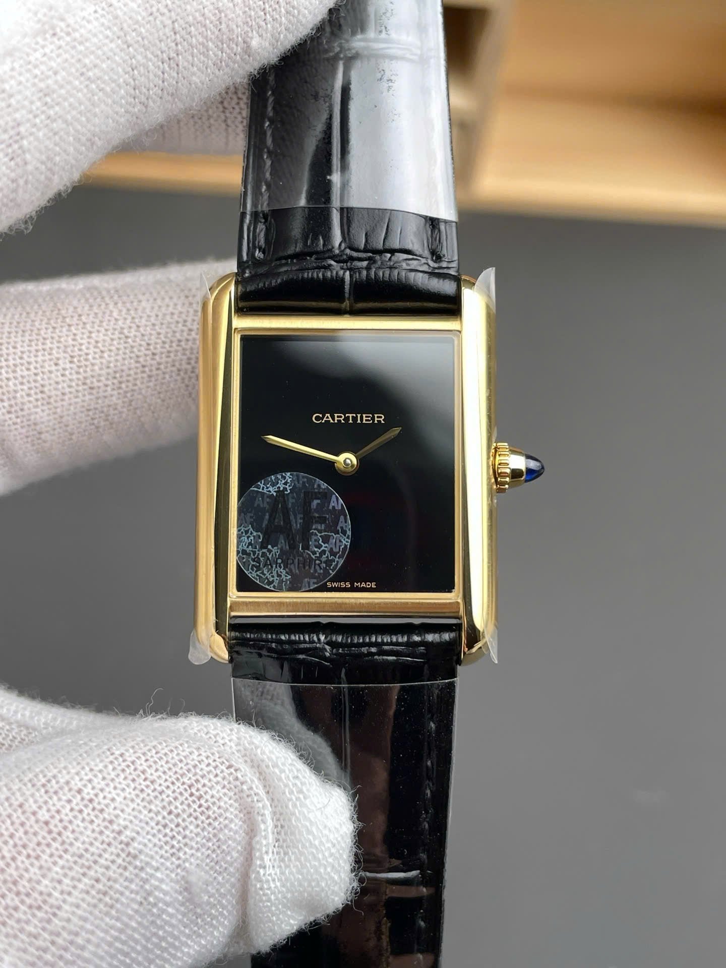 Cartier Tank Louis WGTA0091 Watch Quartz Movement 33,7×25,5mm