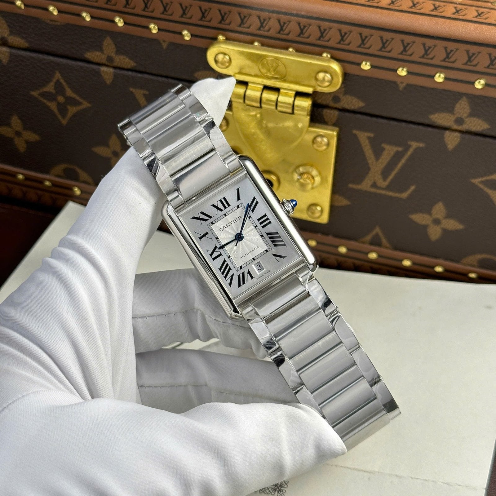 Cartier Tank Must Extra-Large Model Watch White Dial Metal Wire 31x41mm