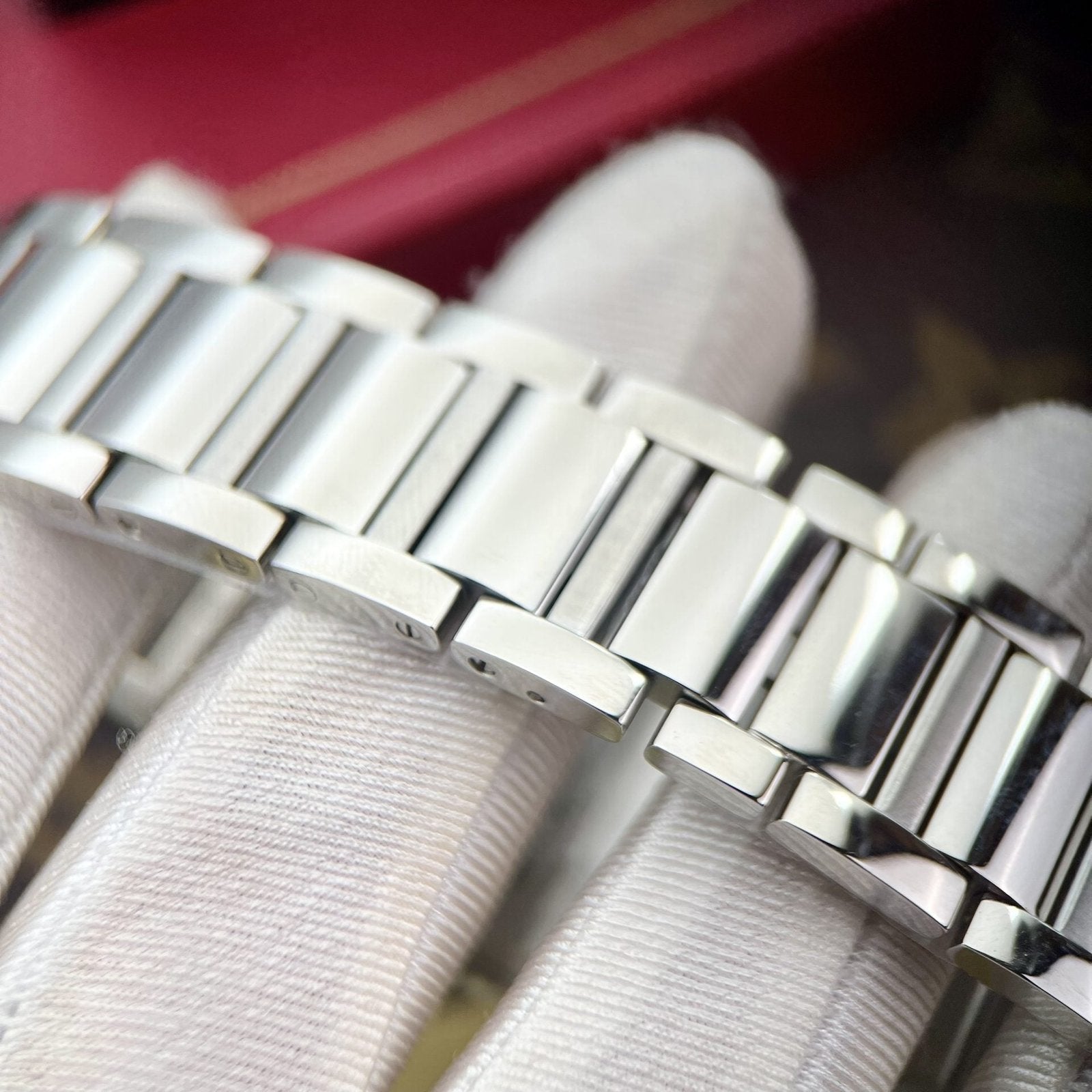Cartier Watch Tank Must White Dial Metal Wire 31x41mm