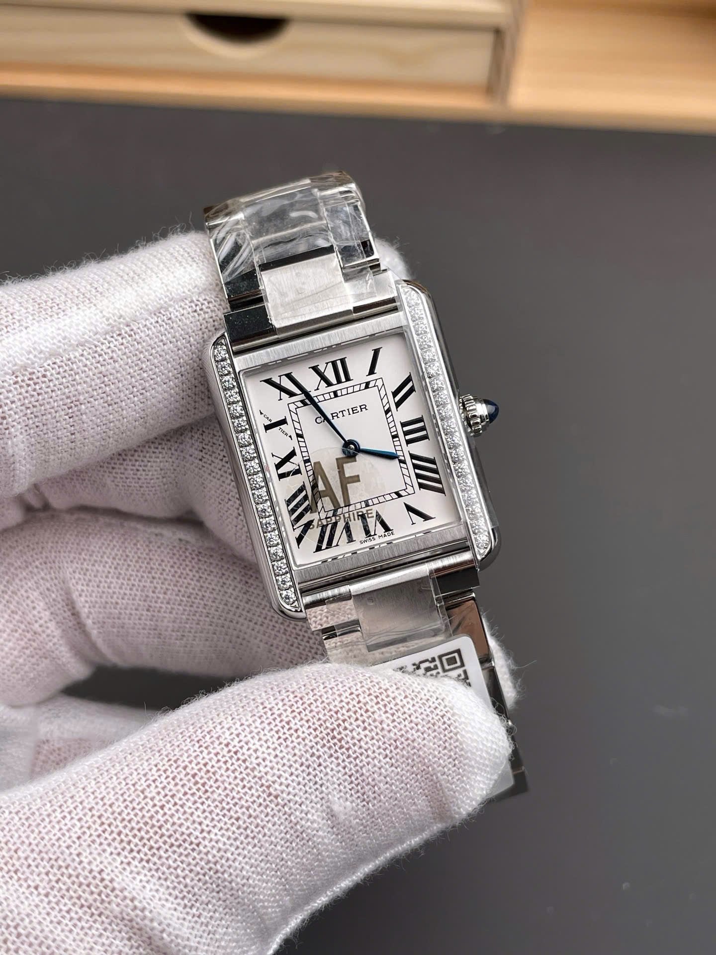 Cartier Tank Watch Men’s Quartz Movement 31x40mm
