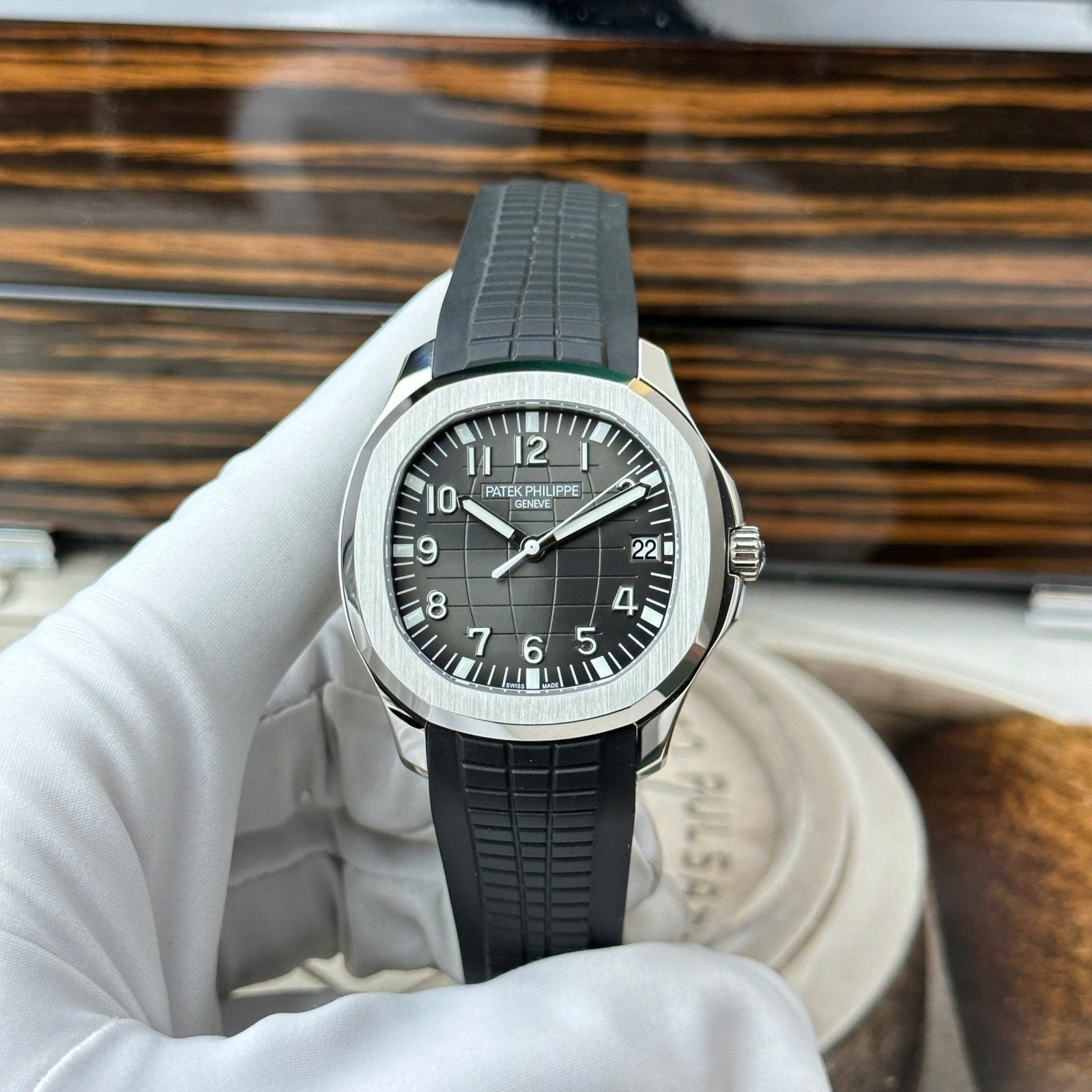 Patek Philippe Aquanaut 5167 Watch 40mm