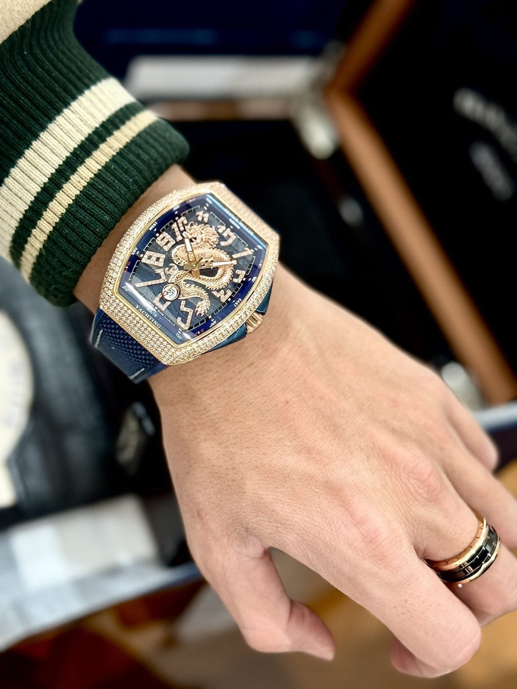 Franck Muller Watch Vanguard Dragon V45 Blue 45mm