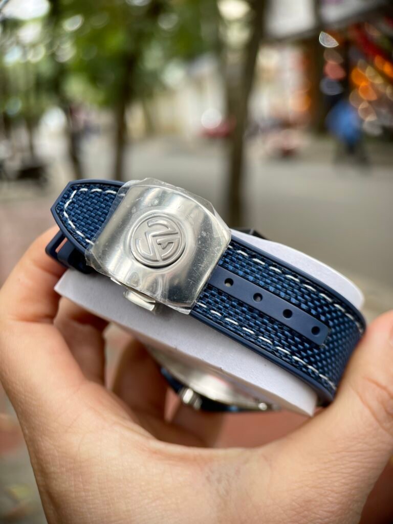 Franck Muller Watches Vanguard V45 Blue Dial 45mm