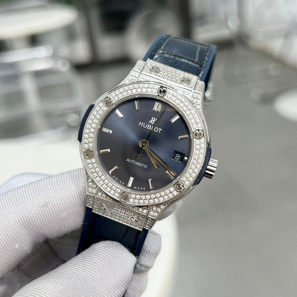 Hublot  Watch With Full Diamond Case Blue 38mm