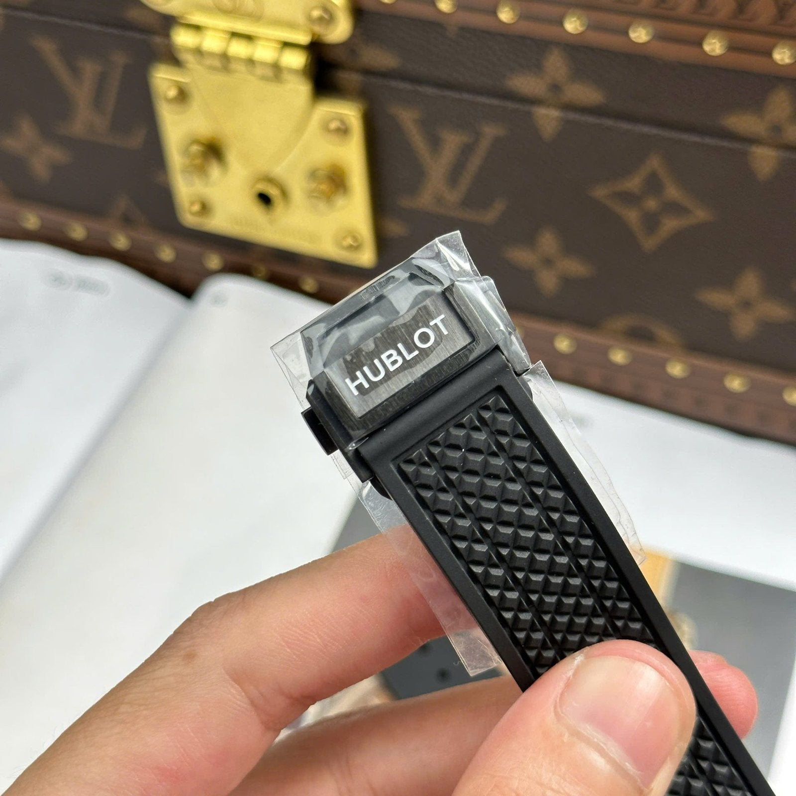 Hublot Big Bang Ceramic All Black Chronograph 43mm
