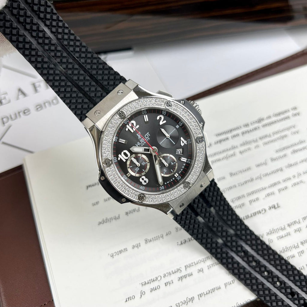 Hublot Watch Big Bang Chronograph With Diamond Bezel 44mm