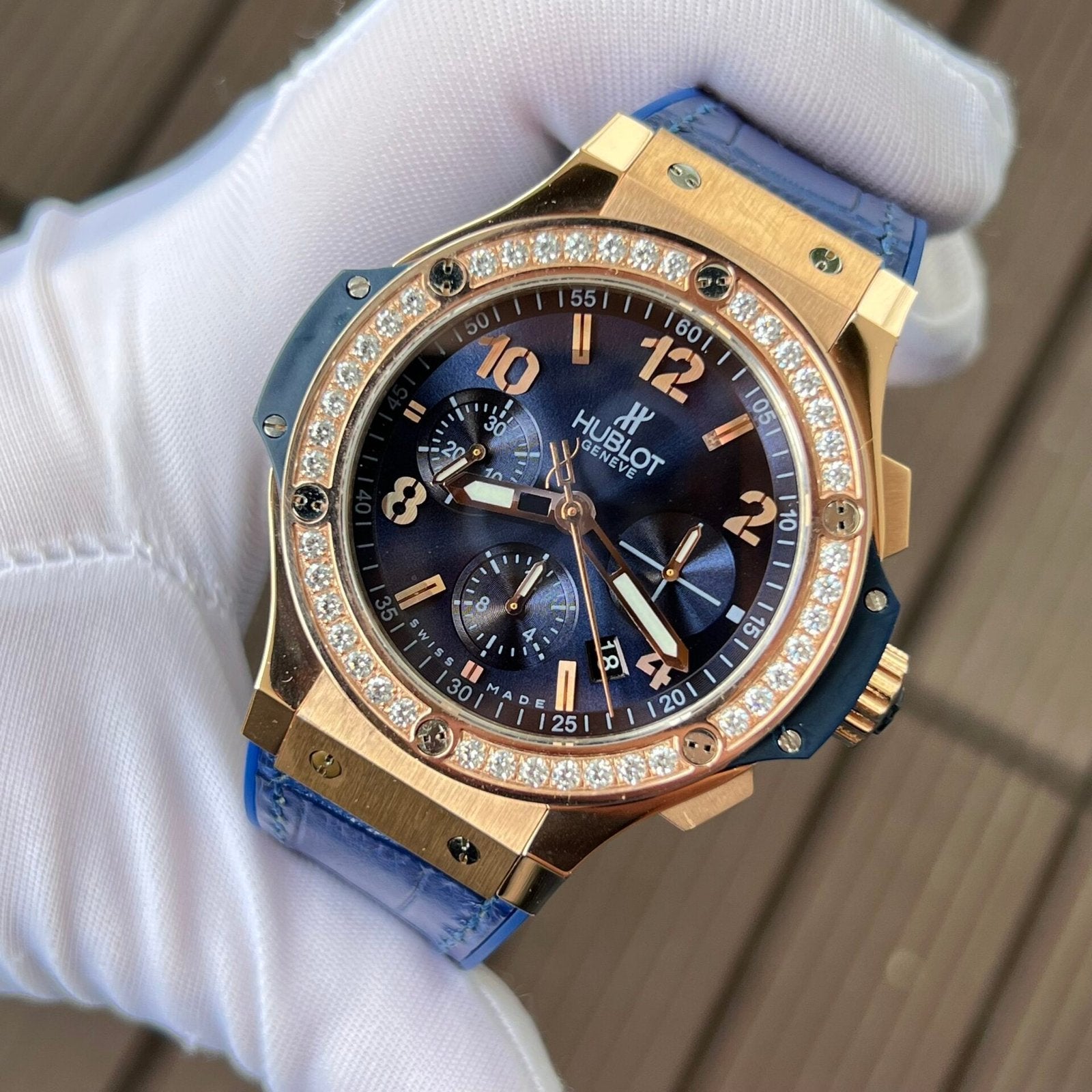 Hublot Big Bang Chronograph Watch King Gold Blue With Diamond Bezel 44mm