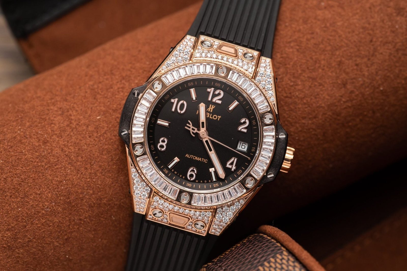 Hublot Watch Big Bang One Click King Gold Black Dial 39mm