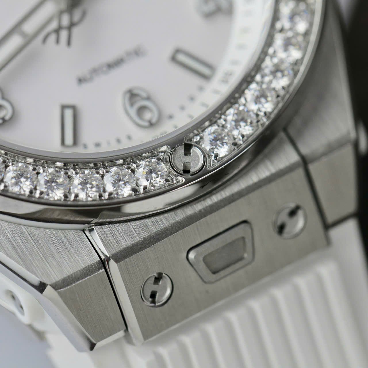 Hublot Big Bang Titanium  Moissanite Diamonds Bezel Watch 39mm