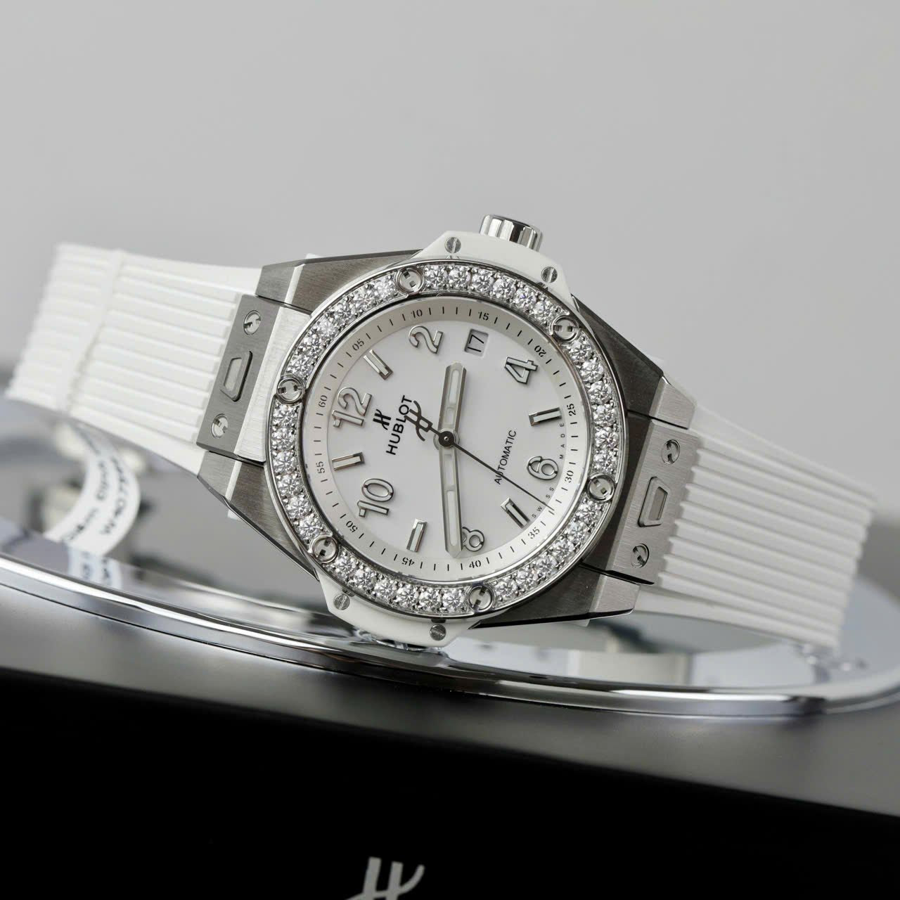 Hublot Big Bang Titanium  Moissanite Diamonds Bezel Watch 39mm