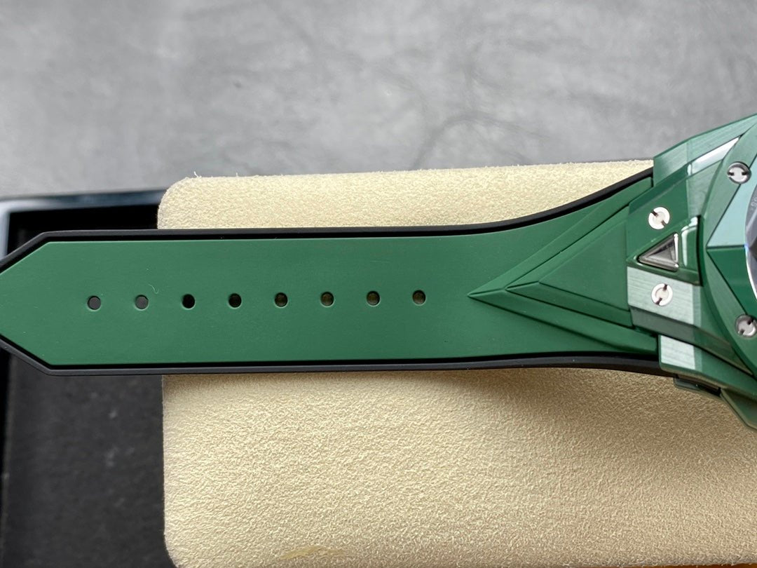Hublot Big Bang Sang Bleu II  Watch Ceramic Green 44mm